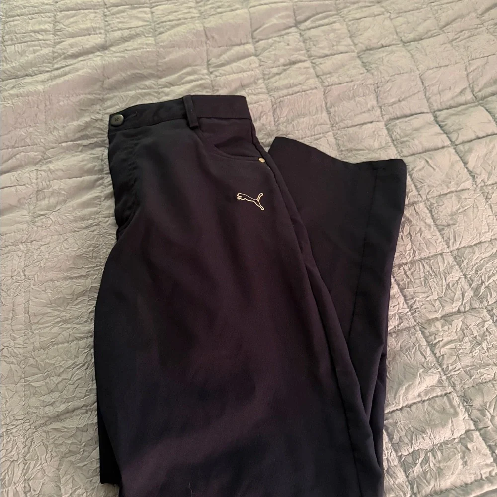 Puma Boys Navy Golf Pants. Boys size Large